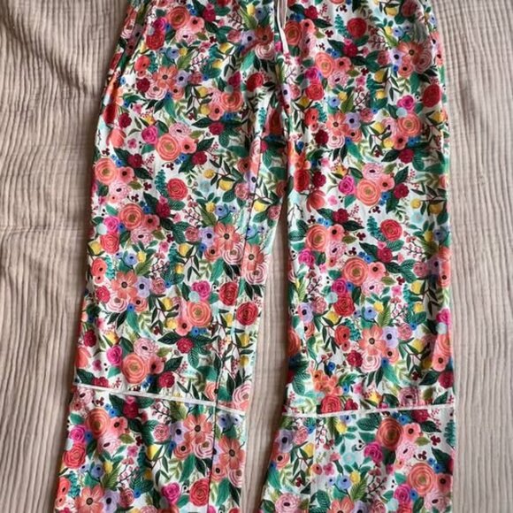 Rifle Paper Co x The Company Store, Silk, Floral Patterned Pajama Set - Picture 3 of 5